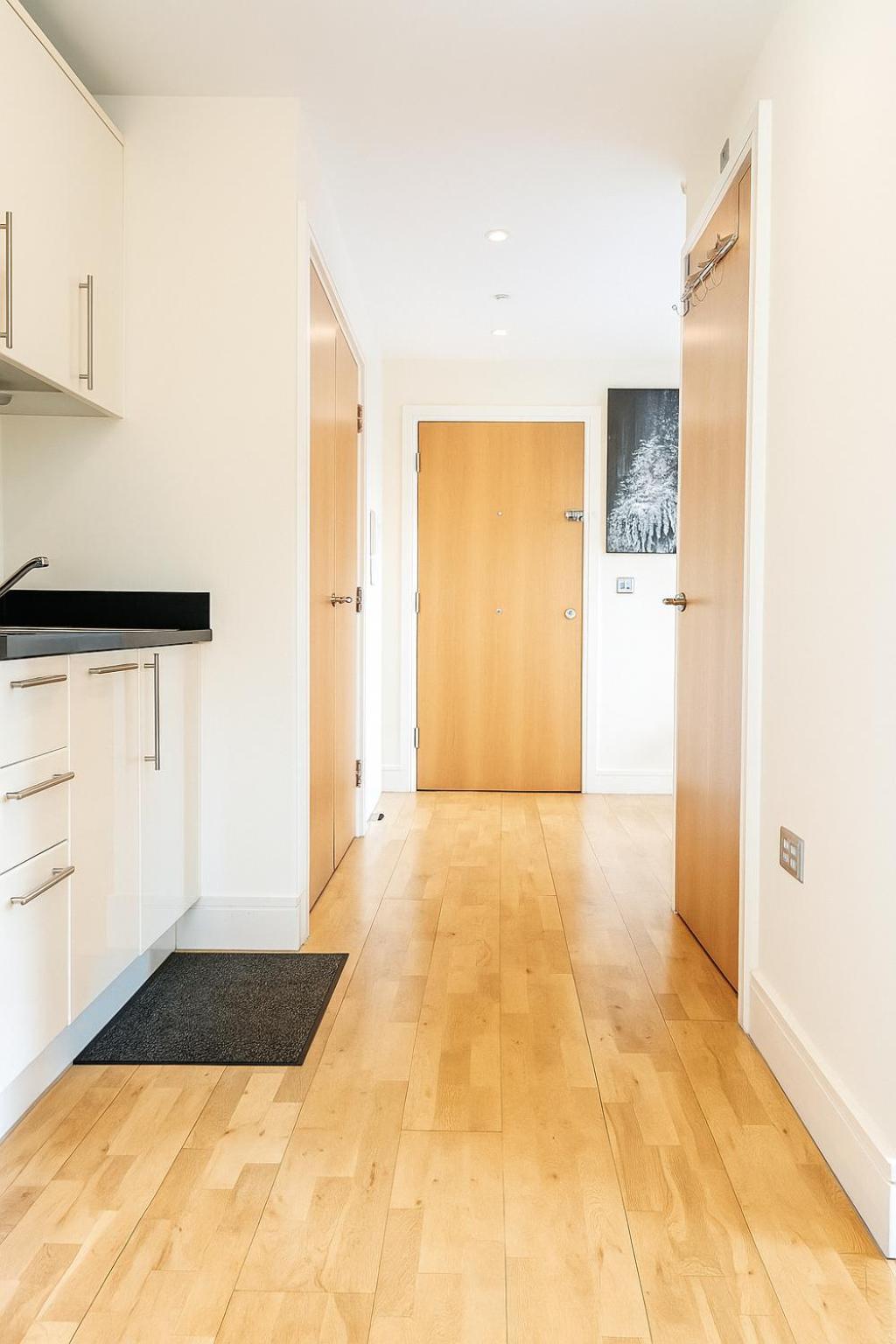 Canary Wharf Serviced Apartments London